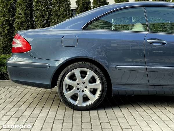 Mercedes-Benz CLK 500 Elegance - 5