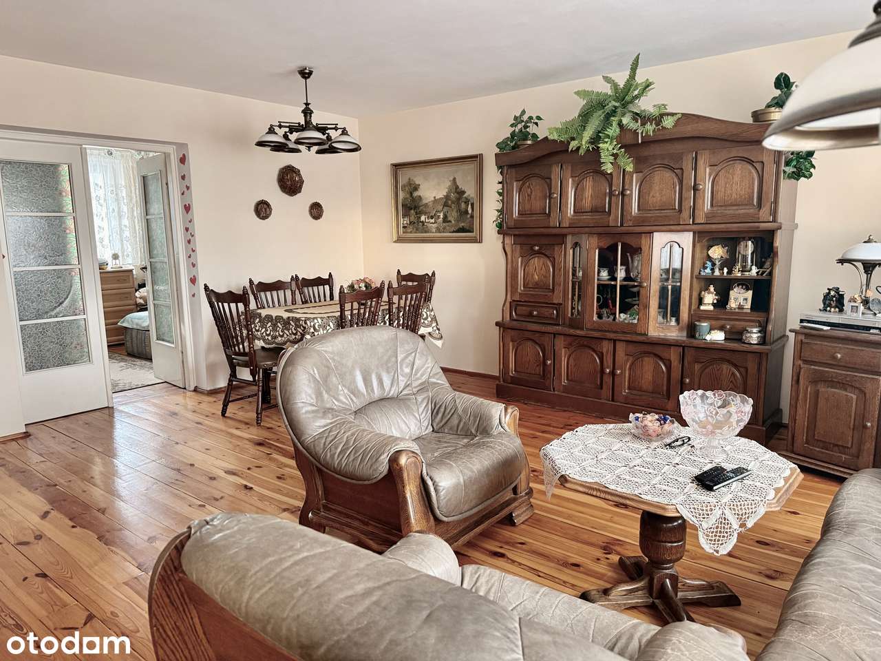 Przestronne mieszkanie 4-pokojowe z loggią. Las, cisza i wygoda