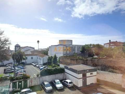 Apartamento T3 Venda em Ponta Delgada (São Sebastião),Ponta Delgada-15