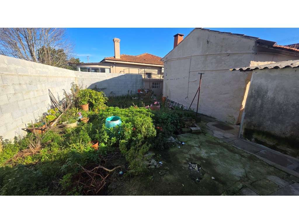**2 Casas Térreas em Serzedo - Oportunidade Única! **-14
