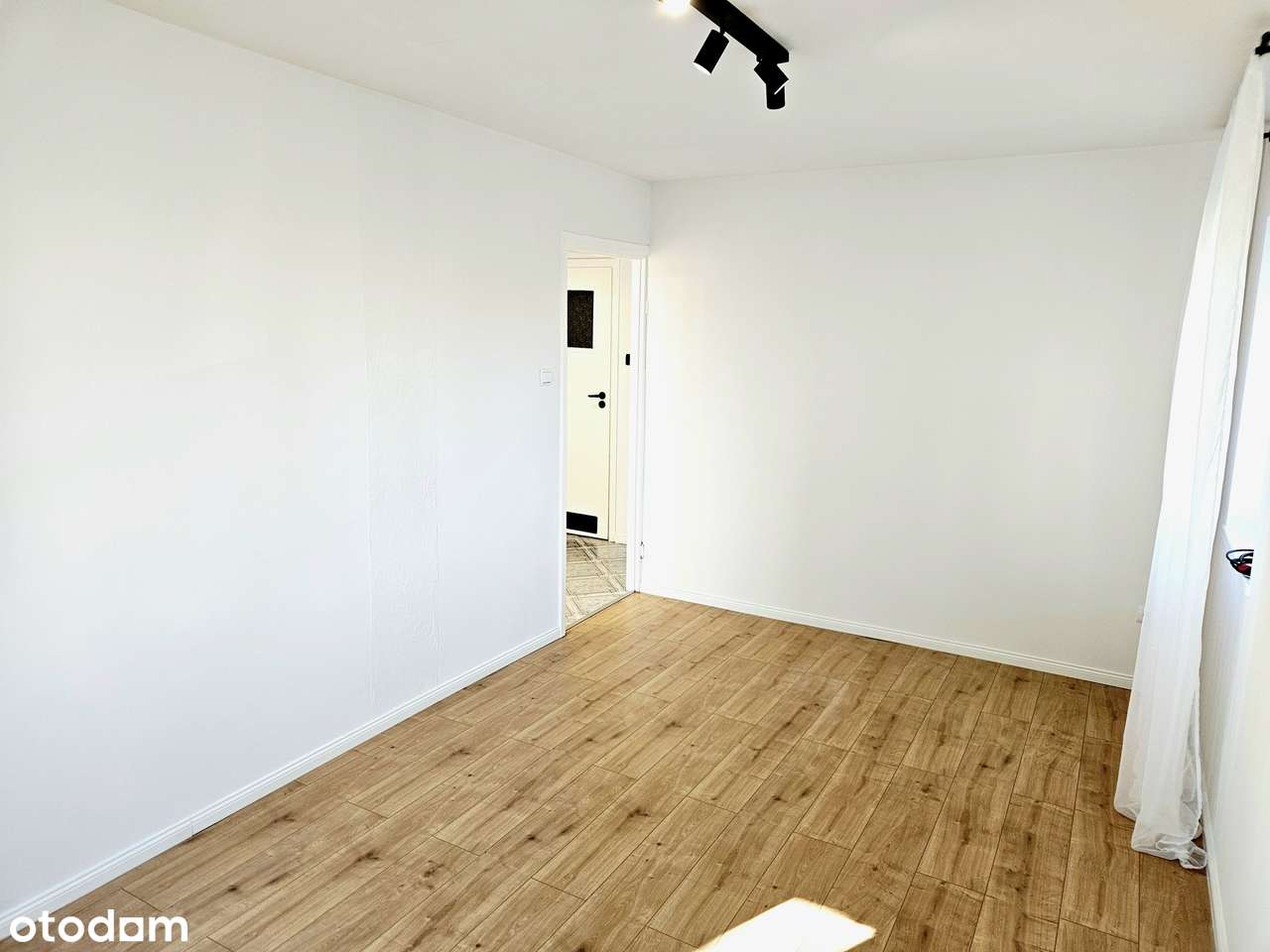 REZERWACJA /// 3 pokoje • Parter • Niski czynsz • Góra, Piastów - Pełny obrazek: 3/16