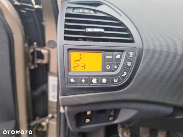 Citroën C4 Picasso 1.6 VTi Equilibre Navi Pack - 19