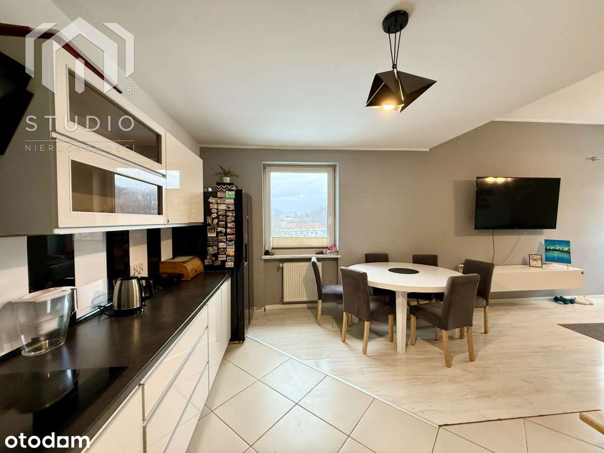 Przestronne 4 pokojowe mieszkanie - garaż w cenie-5