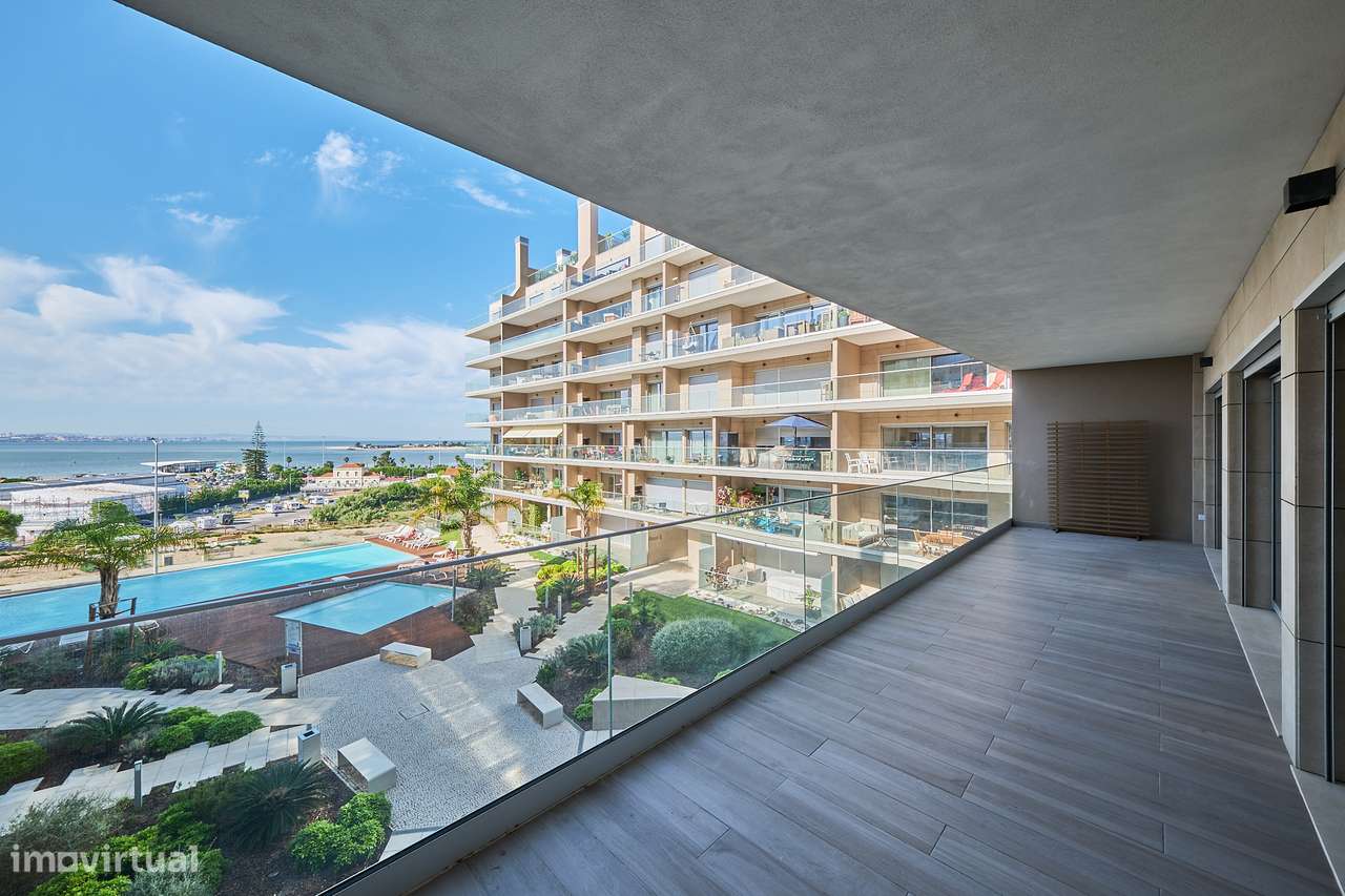 T4 Deslumbrante c/ Vista Tejo | One River Seixal-1
