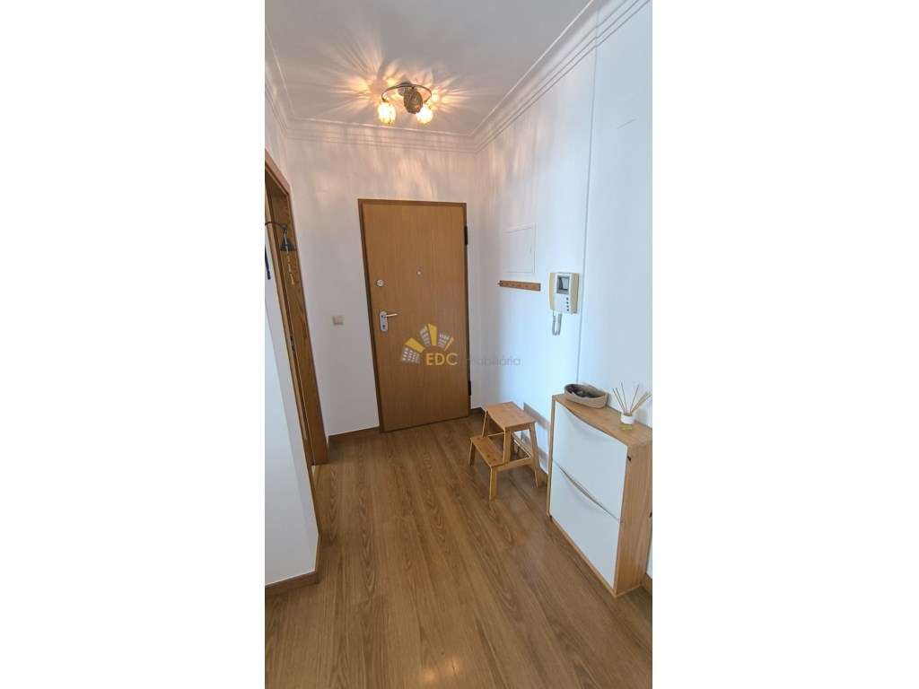 Apartamento Duplex T2+1 com Parqueamento, Arrecadação e Varanda | E...-38