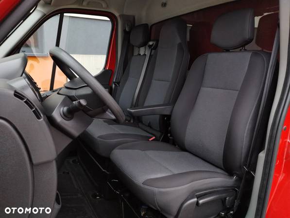 Renault MASTER PO LIFT 2.3 DCI (130KM) MAX KLIMA KONTENER WINDA 4.1M DŁUGI 2,35M WYSOKI STAN SUPER IDEALNY 100% BEZWYPADKOWY ! ! - 9