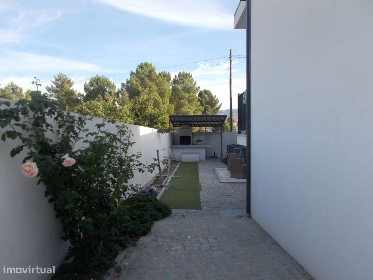 Casa em Chaves Oportunidade de Negocio-32