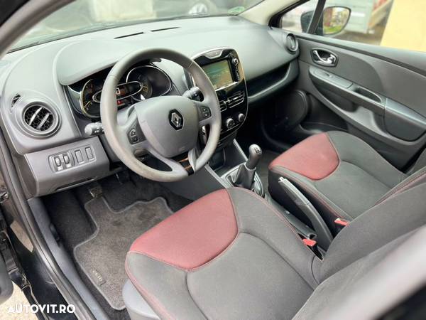 Renault Clio - 5