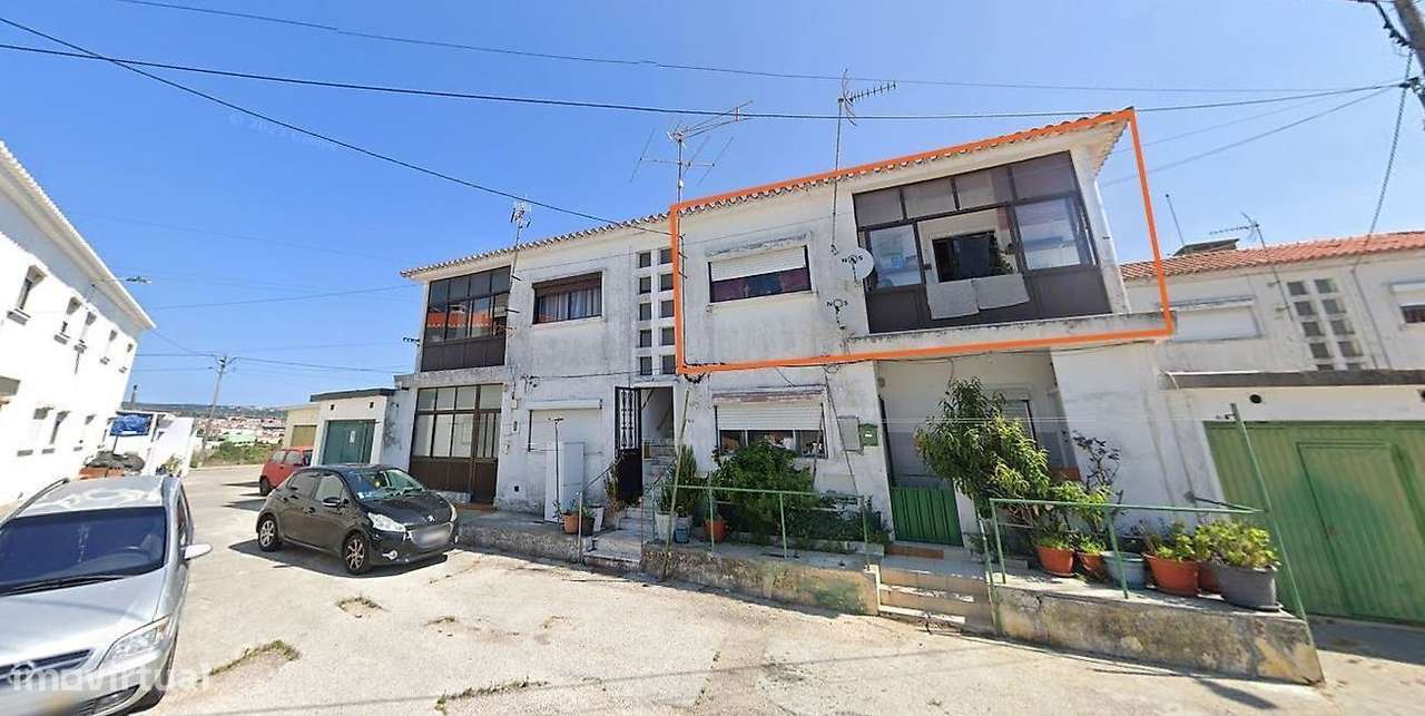 Apartamento T2 à venda em Figueira da Foz-0