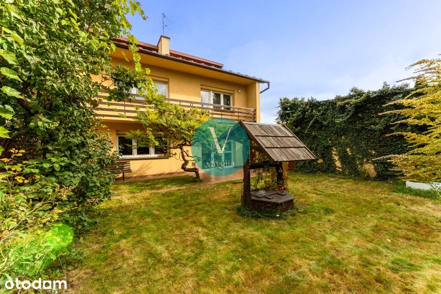 Dom jednorodzinny z zielonym azylem, w centrum Skawiny-18