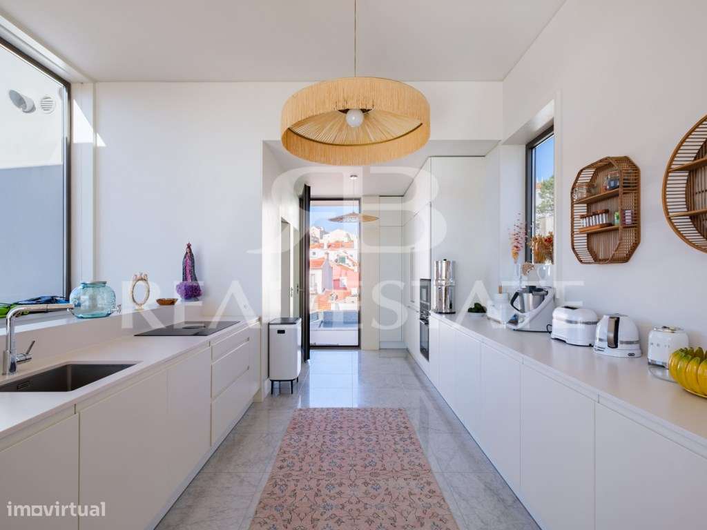 T3 duplex com VISTA + TERRAÇOS + PISCINA + GARAGEM em São Vicente -...-21