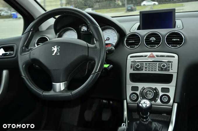 Peugeot 308 2.0 HDi Premium Plus - 21