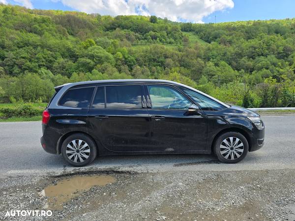 Citroën C4 Picasso 1.6 BlueHDi S&S Shine - 23