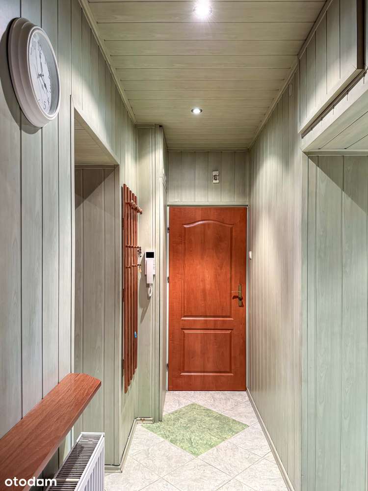 Mieszkanie z duszą i loggią – przestrzeń do życia w sercu Zabrza-13