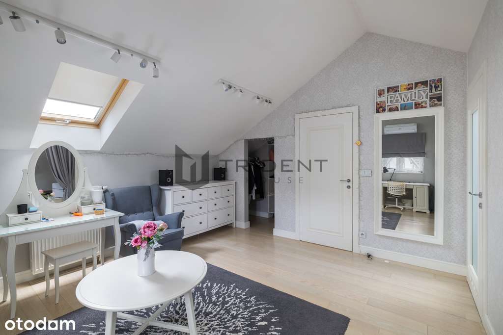 Przestronny dom na strzeżonym osiedlu - Józefosław-7