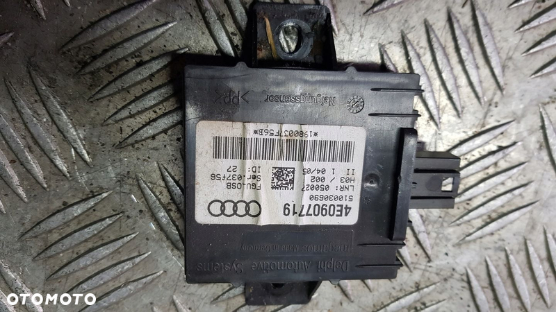 AUDI A8 D3 MODUŁ ALARMU STEROWNIK 4E0907719 - 4