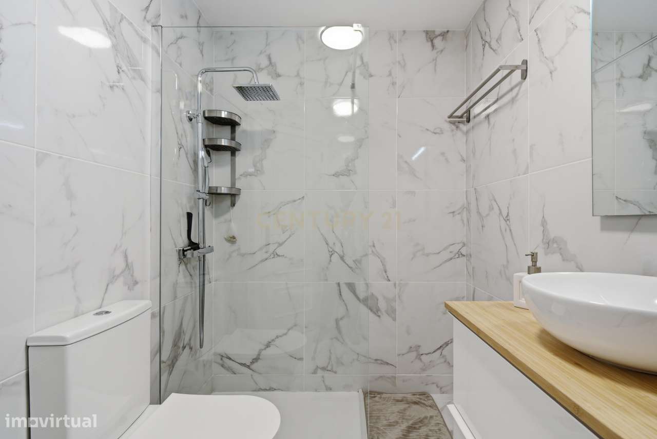 Moradia T3+1 Totalmente Remodelada  em 2026 com Piscina, Painéis Solar-20