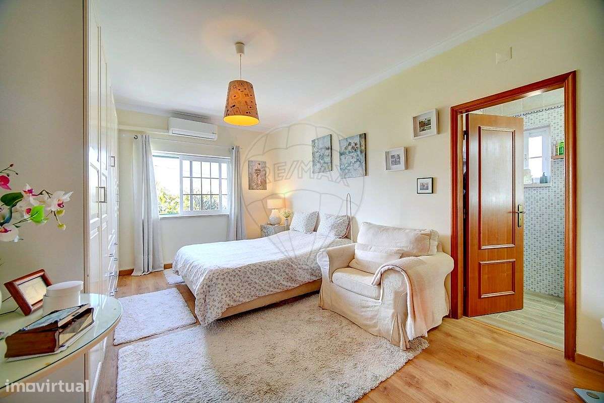 Moradia T4 para venda-27