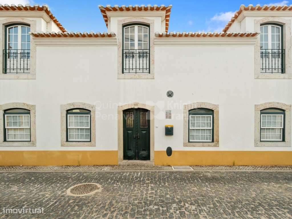 Moradia T9 para venda no centro histórico de Benavente-47