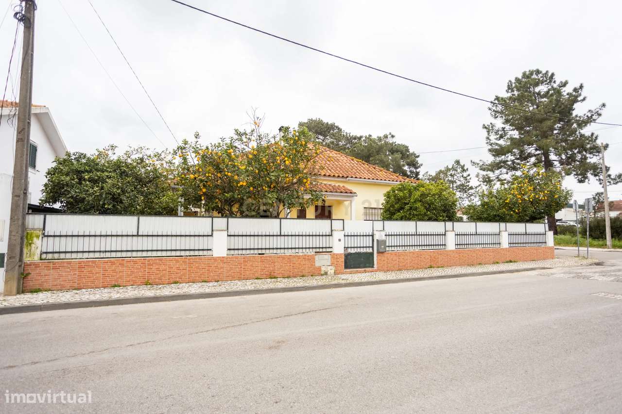 Moradia T3 Independente em Lote de 385 m² – Quinta do Conde, Sesimbra-30