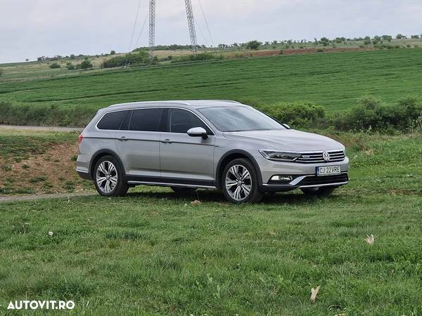 Volkswagen Passat Alltrack 2.0 TDI DSG 4Motion - 4