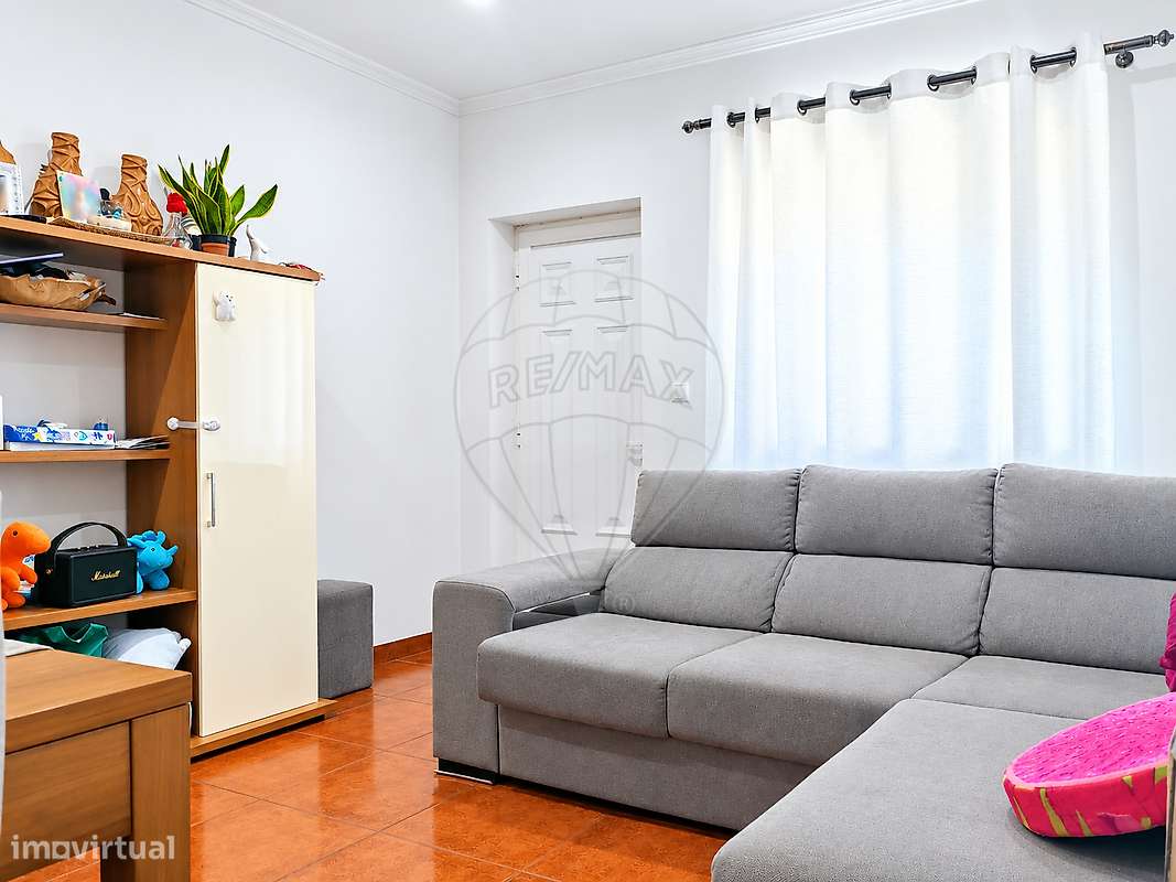 Moradia T2 para venda-15