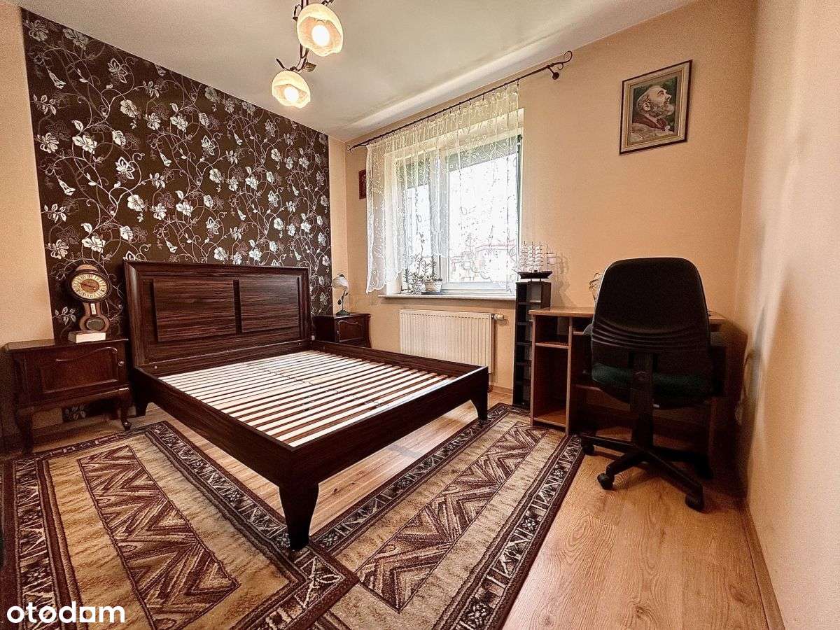 2 Pokoje + Kuchnia - Balkon -  Centrum-2