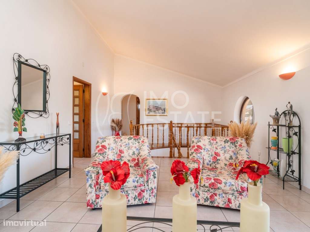 Moradia Isolada T4 Antuzede-24