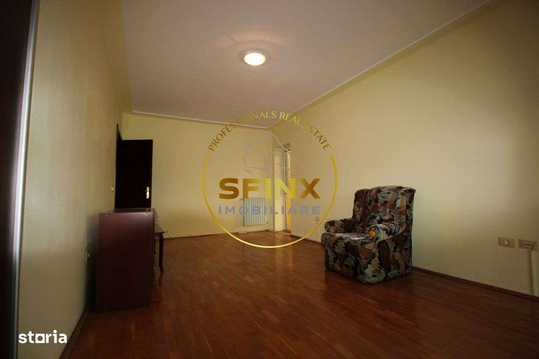 Vila superba, teren 1000mp, cu iesire la lac, Peris-9