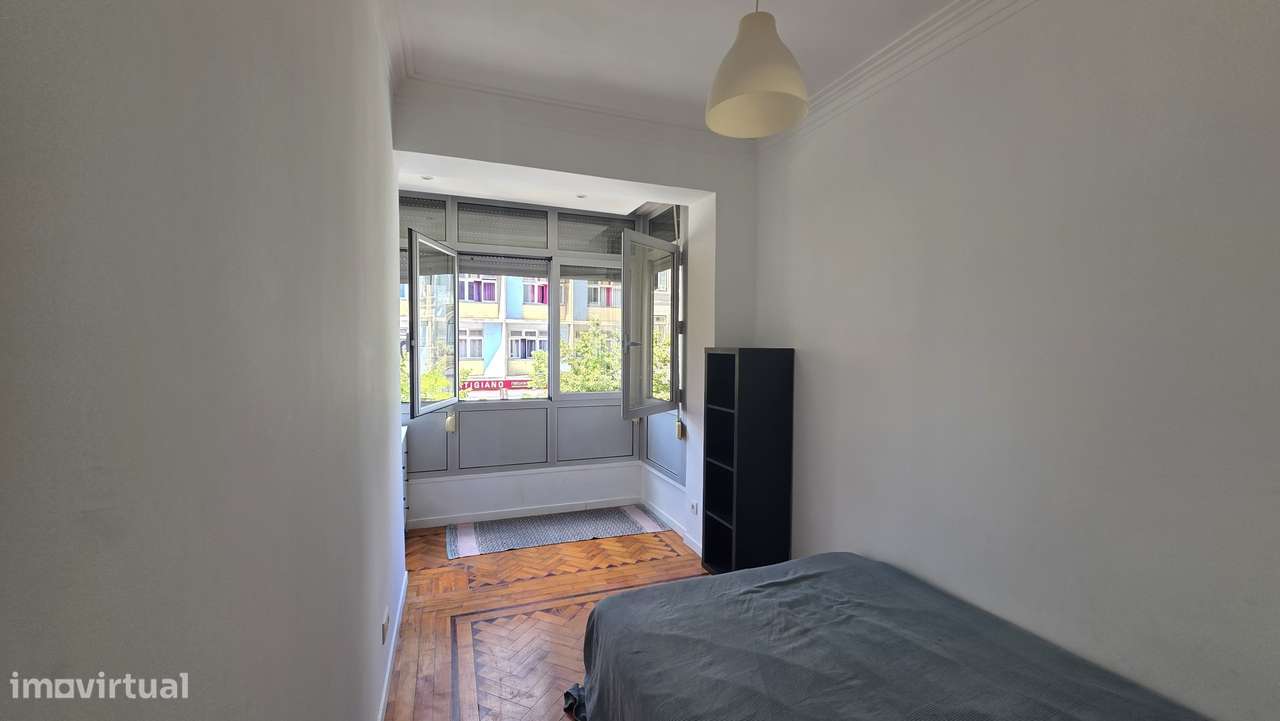 T3 Premium Remodelado no centro de lisboa com terraço Privado-15