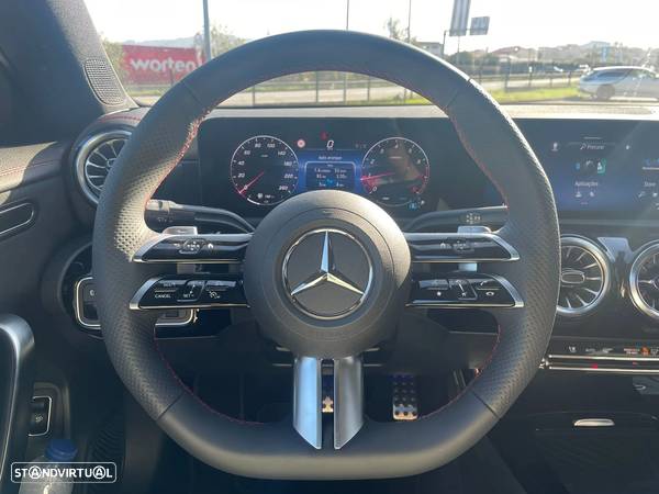 Mercedes-Benz CLA 200 AMG Line Aut. - 3