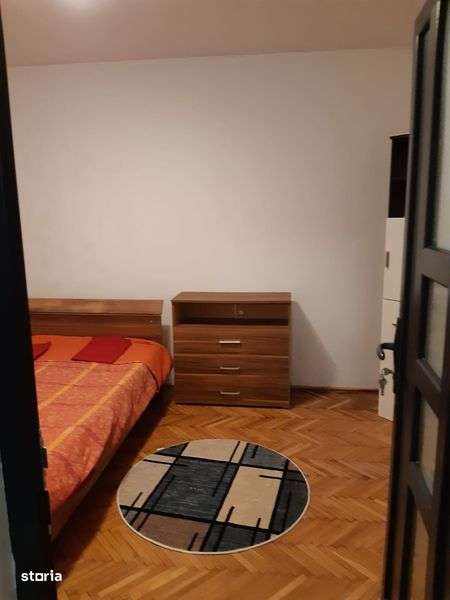 Vand apartament  2 camere  caransebes aleea bujorului parter - Imagine principală: 5/8