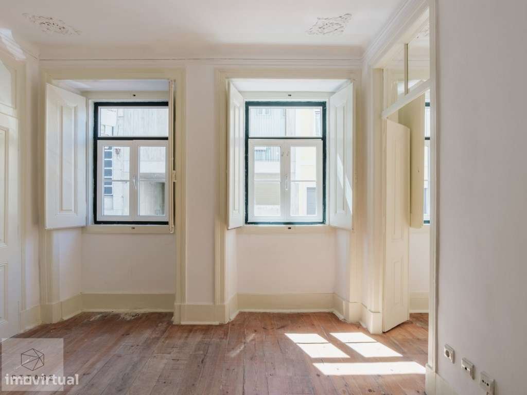 Apartamento T2 com terraço em Campo de Ourique - Grande imagem: 4/34