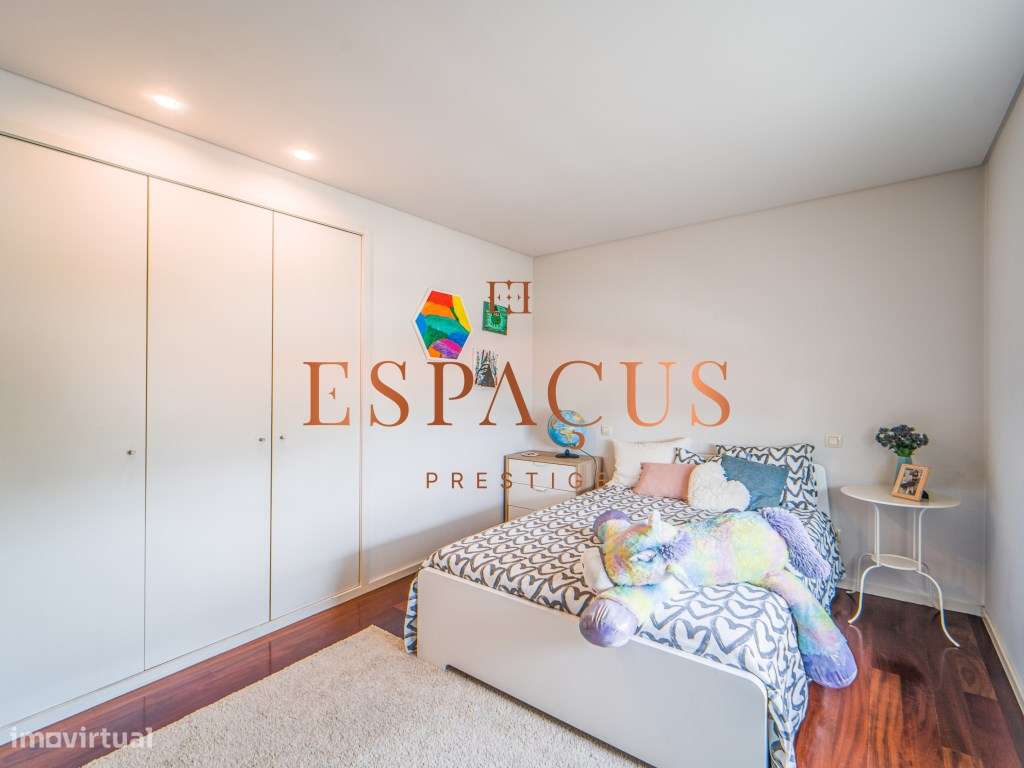 Fantástico Apartamento T4 em Braga-17