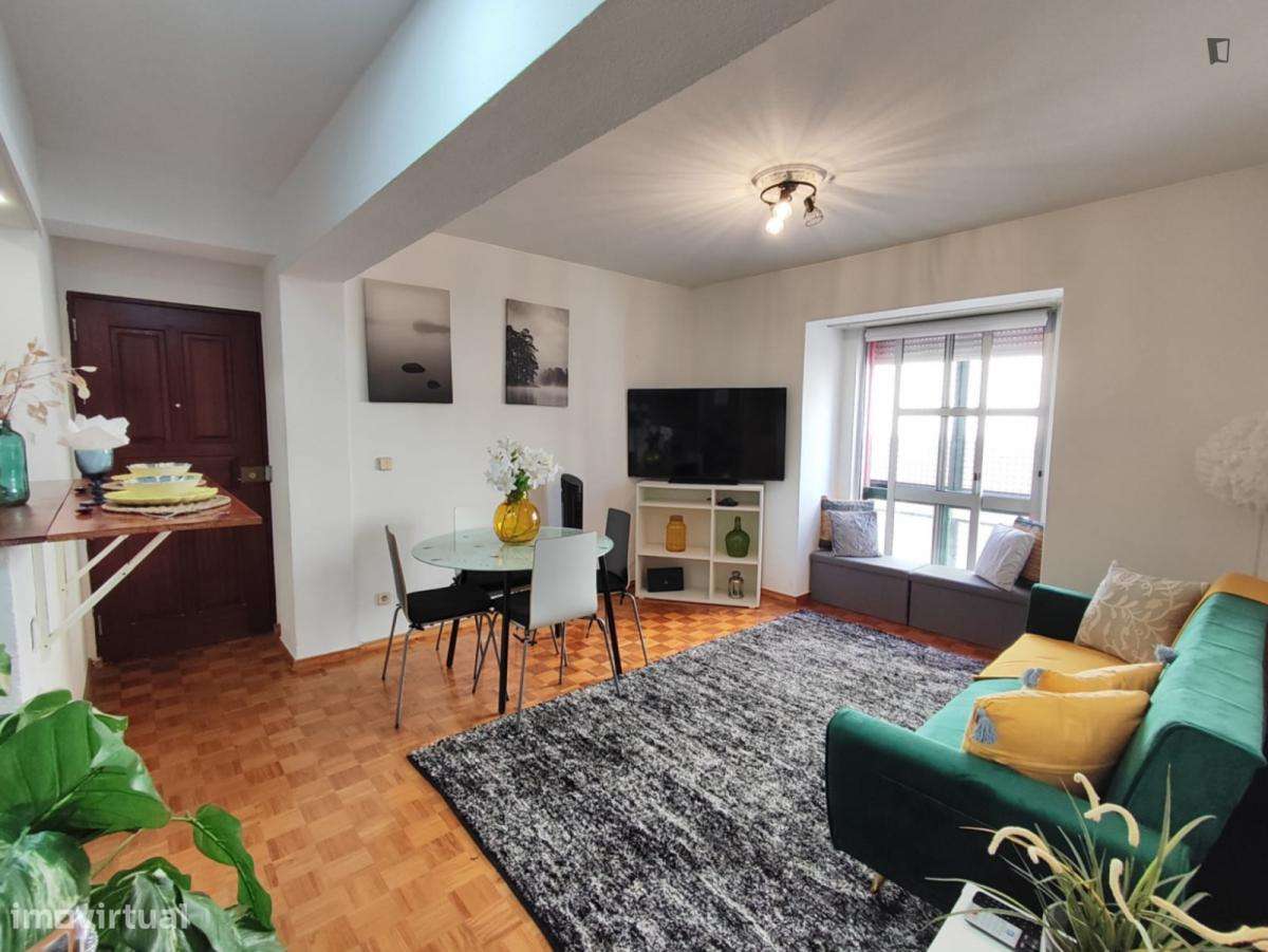 Apartamento com 2 quartos - localizado em Benfica Lisbon - Grande imagem: 5/9