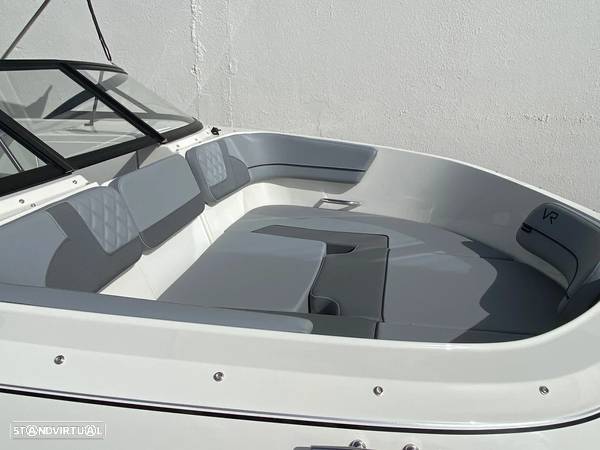 Bayliner VR6 OB - 14