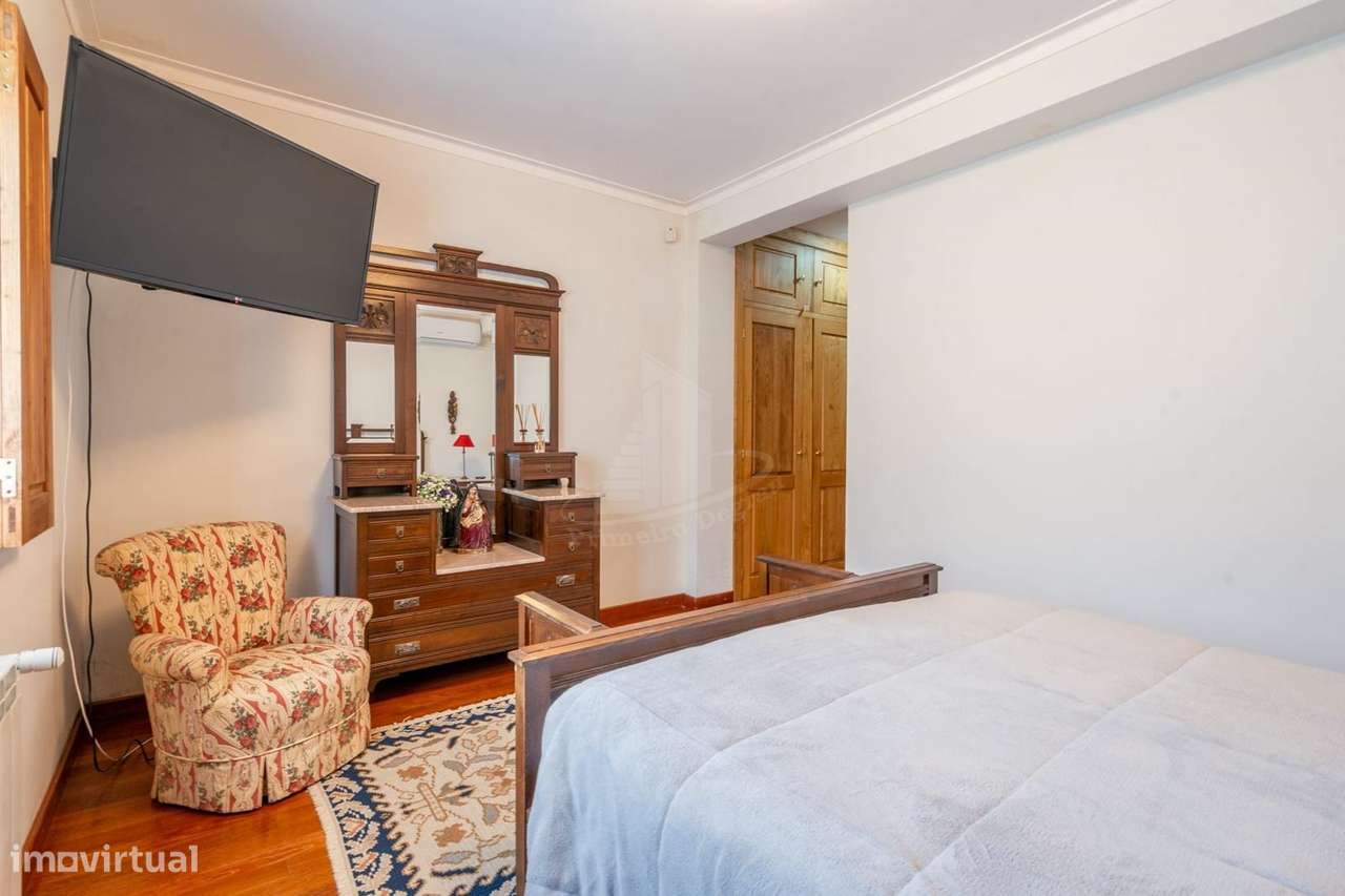 Quinta com Vinha Produtiva e Potencial Turístico junto ao Gerês-26