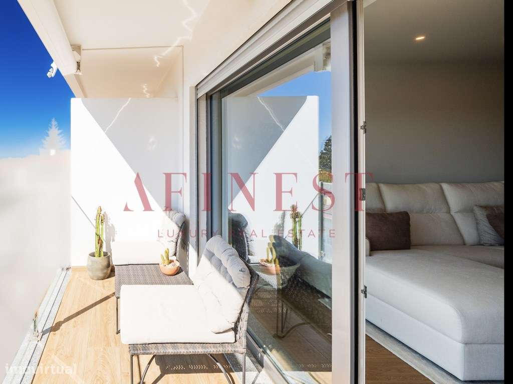 T4 DE LUXO NAS MARIANAS (PAREDE, 2023) | 4 SUITES | BOX 3 CARROS | ... - Grande imagem: 3/55