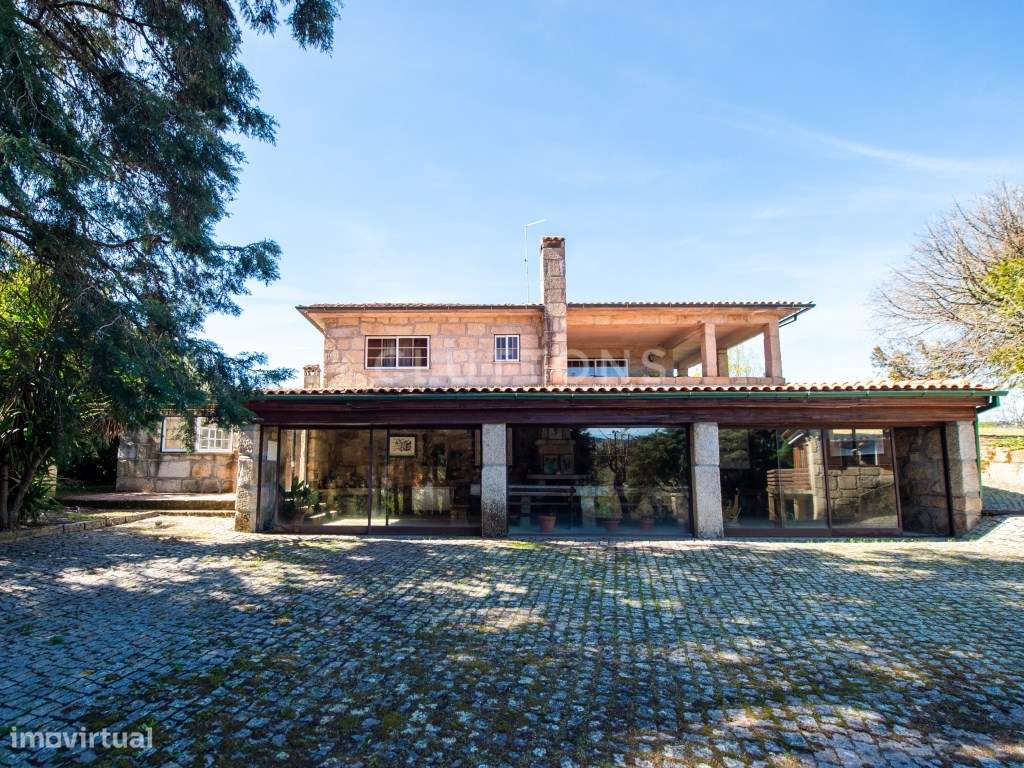 Quinta, boa opção para investimento turístico, ou habitação, Celori... - Grande imagem: 4/26