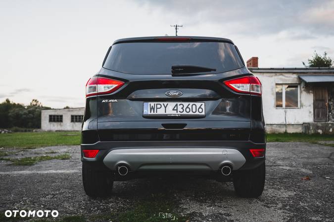 Ford Kuga - 2