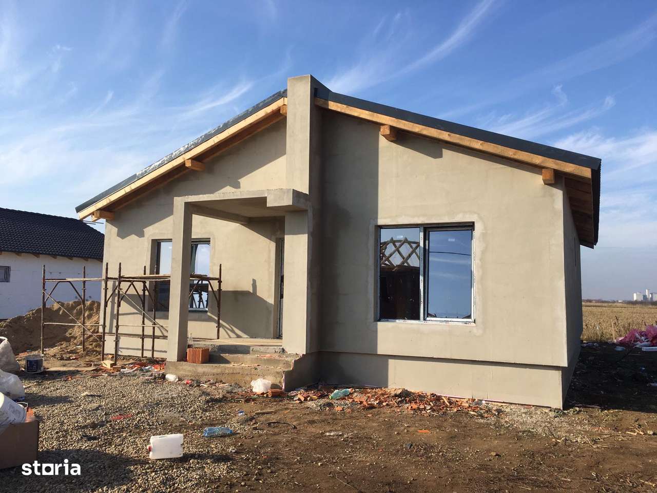 Ocazie!!!La 15 min.de Oradea casă la doar 94.500 E - Imagine principală: 4/15