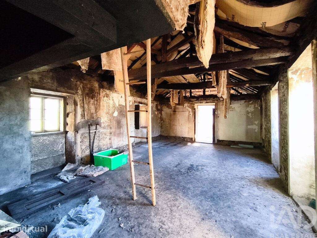 Casa / Villa T2 em Nogueira, Meixedo e Vilar de Murteda de 101 m2 - Grande imagem: 5/23