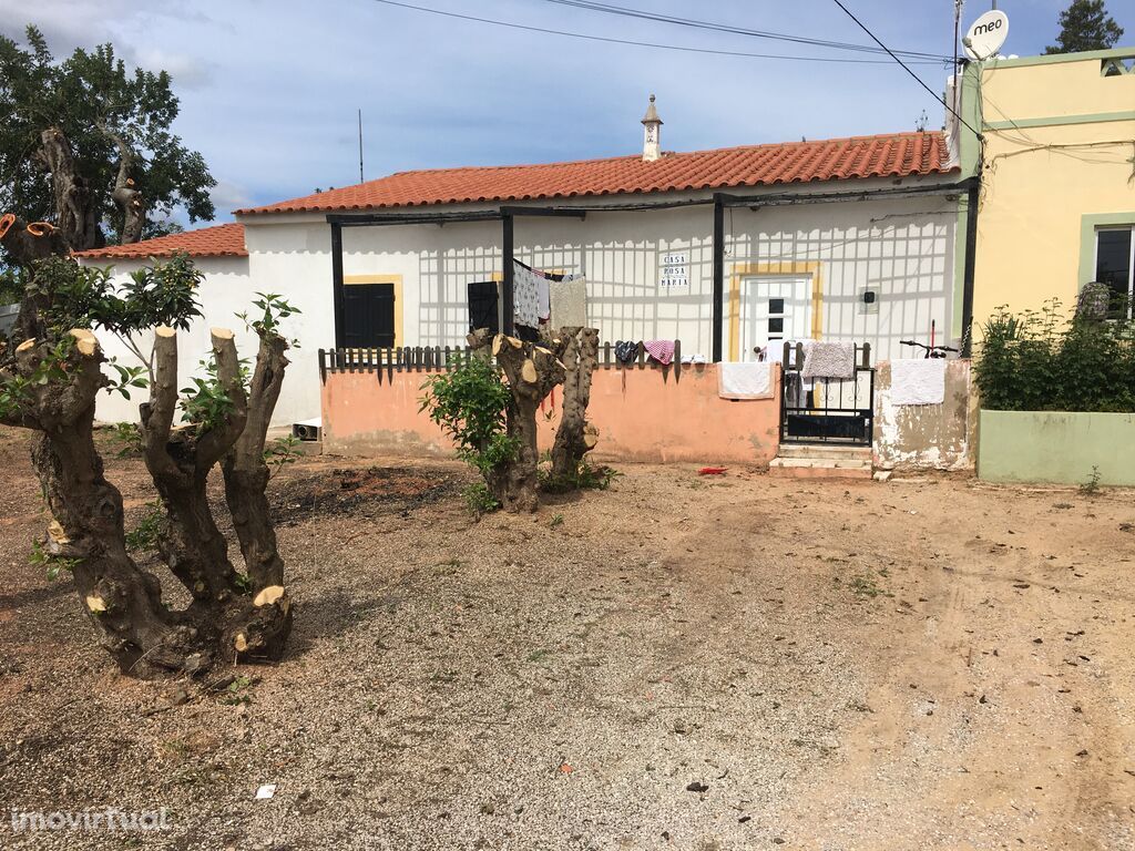 Casa tradicional T4 em Faro de 233,00 m2