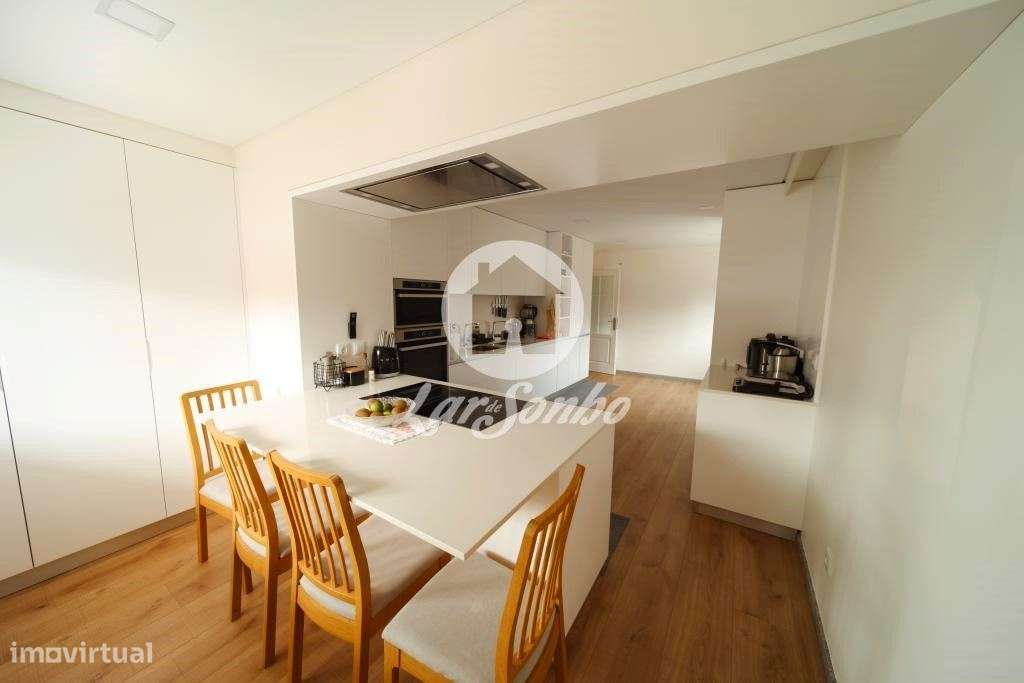 M4+1 individual como nova com G.F. p/ 6 carros em Calendário - Grande imagem: 3/22