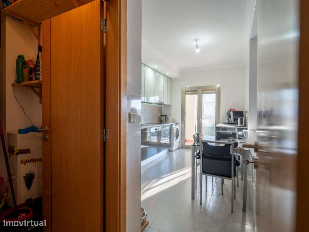 Apartamento T3 de excelentes àreas numa zona residencial calma da N...-23