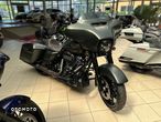 Harley-Davidson Touring Street Glide - 2