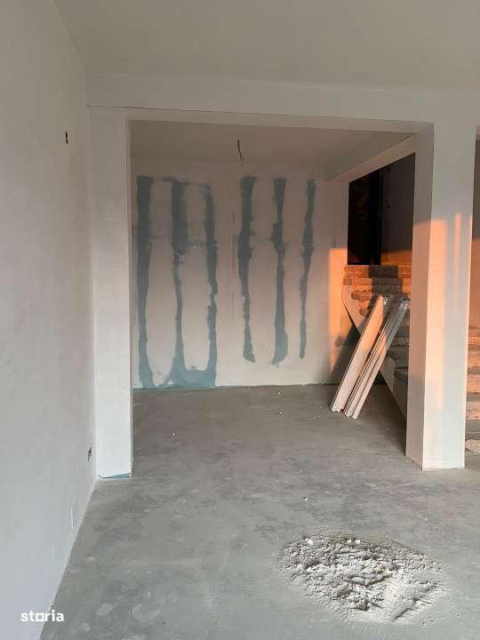 Apartament tip casa, 3 camere pe 2 nivele, gradina privata plus garaj-10