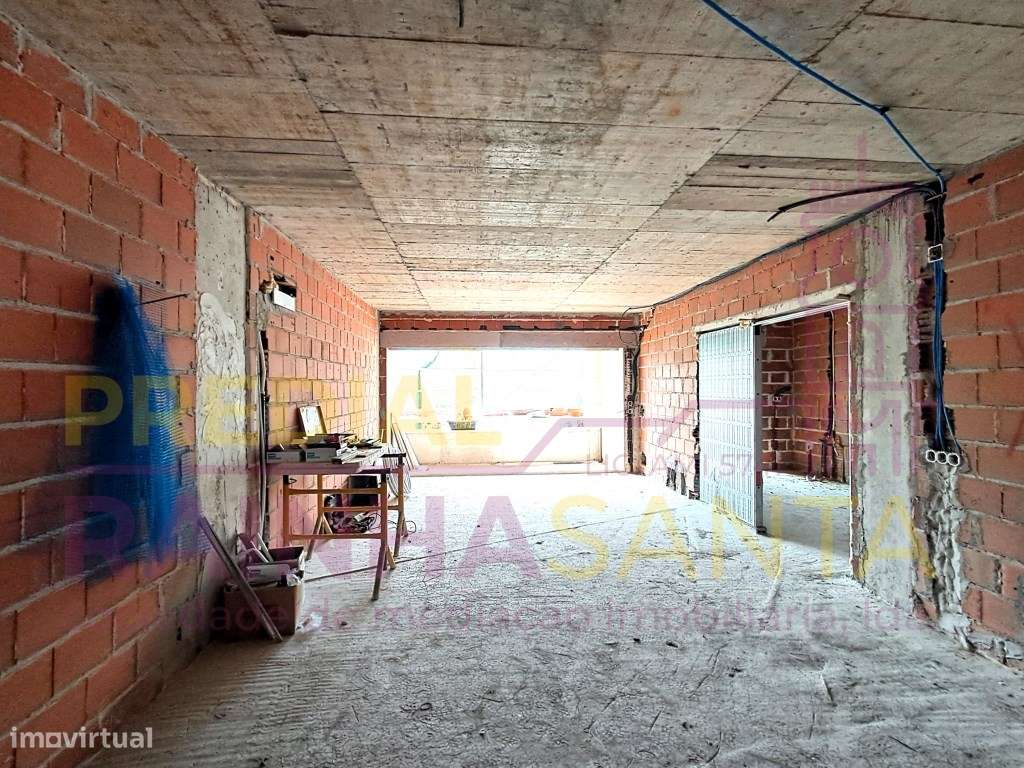 Apartment in Tavarede - Mais