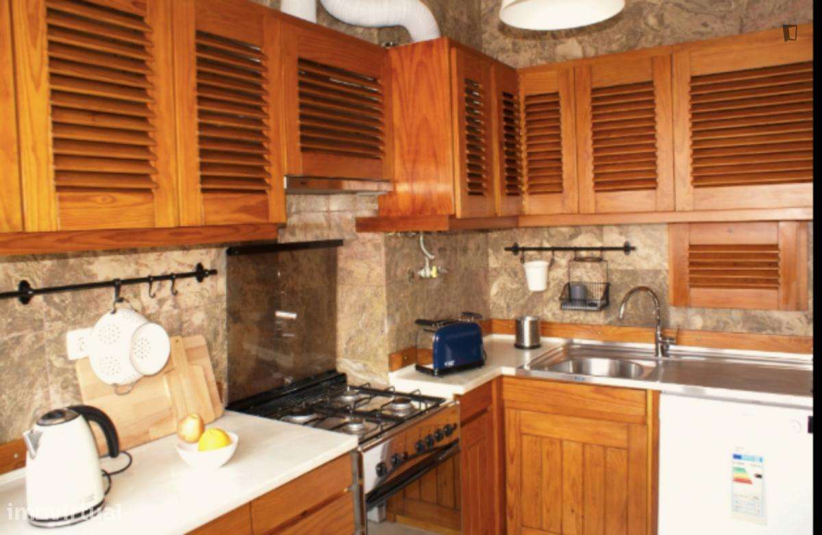 Apartamento com 2 quartos - localizado em Campo de Ourique Lisbon - Grande imagem: 4/10