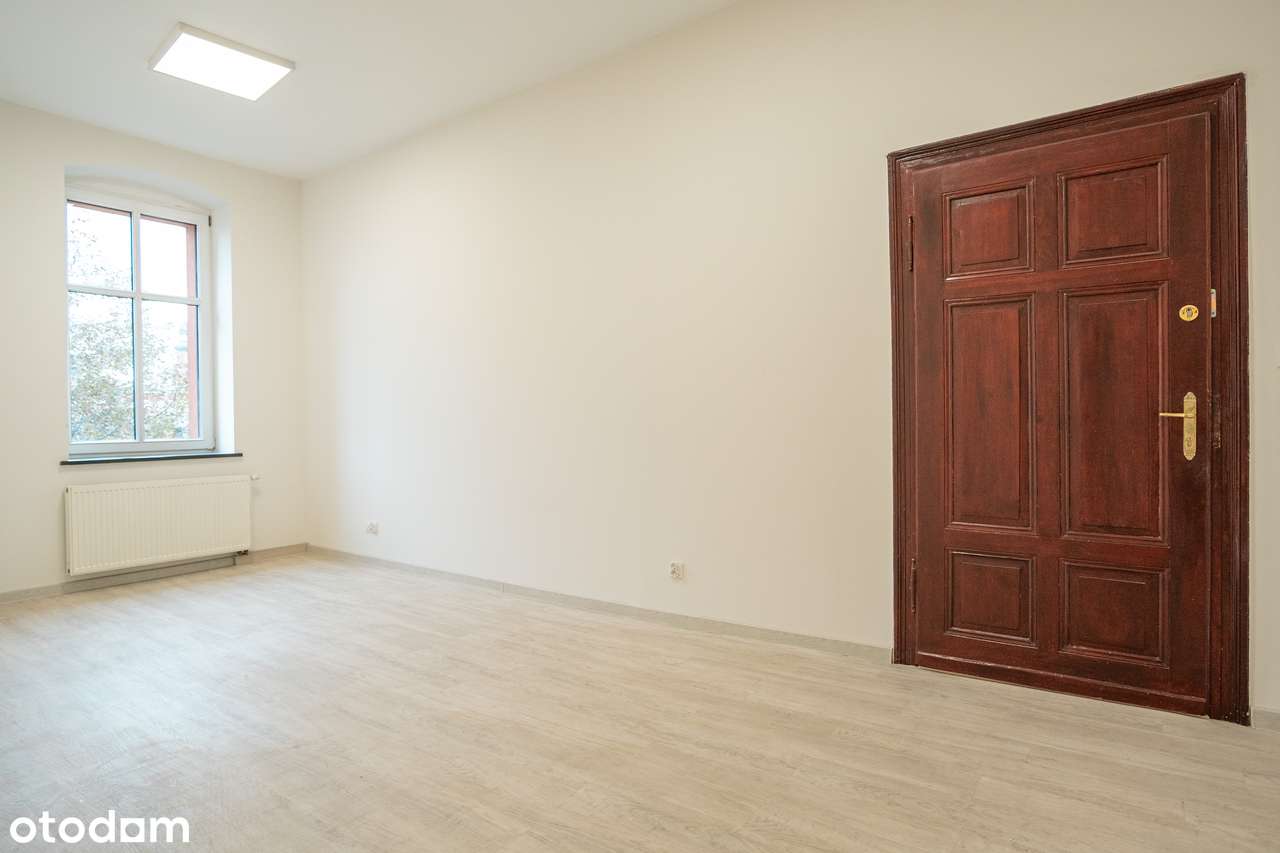 Super Lokal centrum 20 m2 dostęp do wody w lokalu/ wyremontowany